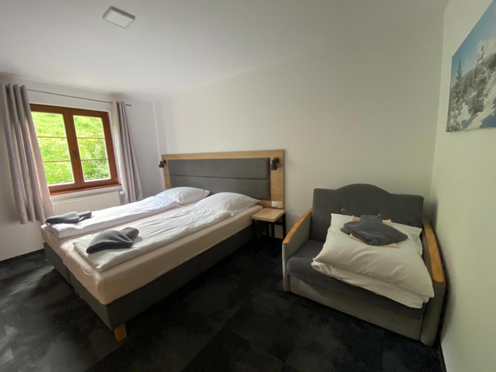 Pod Orlica Apartment Duszniki Zdroj Room photo